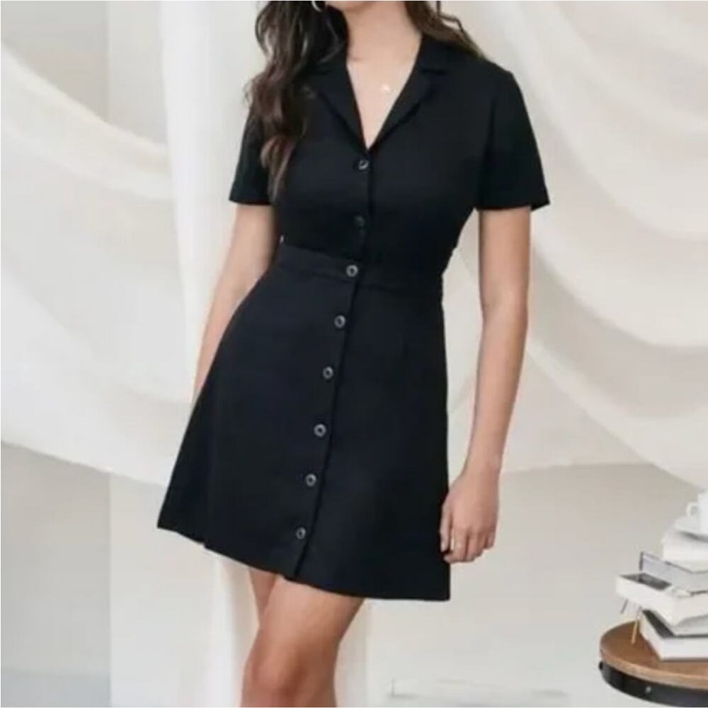 VETTA Black Mini Button-Down Dress
